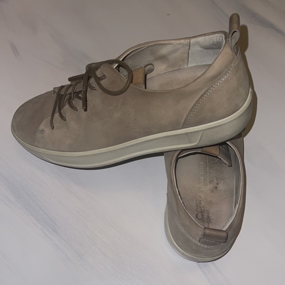 Ecco‎ beige Soft Lace Nubuck Sneaker size 43 / 10 - Picture 7 of 8